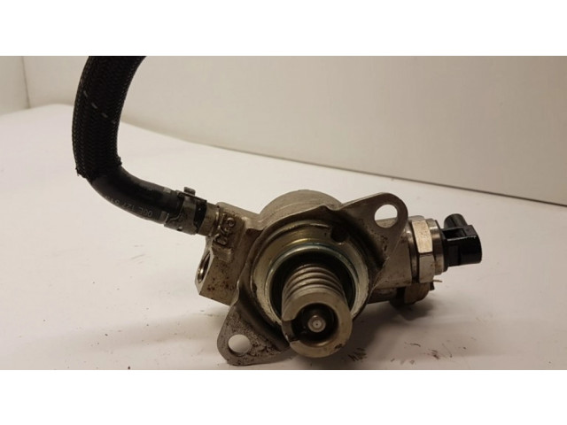 Vstřikovací čerpadlo 07L127026Q   Audi A8 S8 D3 4E  pro benzínový motor 4.2  