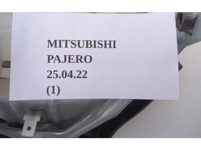 Подушка безопасности пассажира 7030A263XA Mitsubishi Pajero Sport II