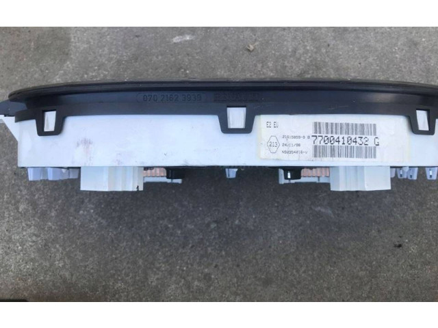 Панель приборов 7700410432G Renault Clio II
