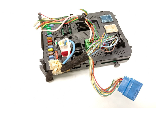 Pojistková skříňka 966689538002 Peugeot RCZ 2012