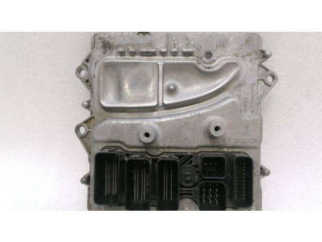 Блок управления двигателем ECU