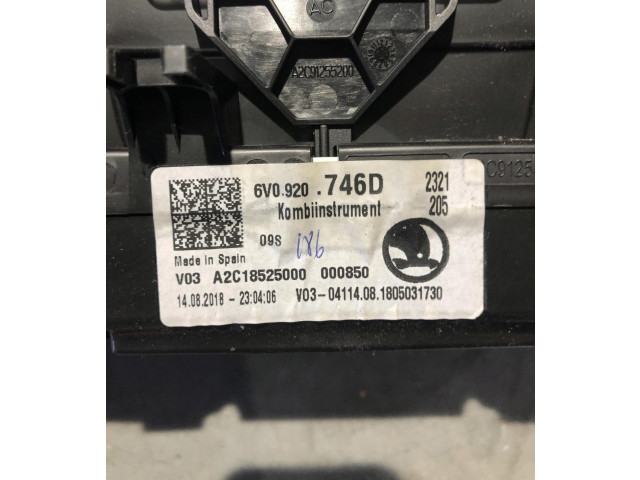 Панель приборов 6V0920746D Skoda Fabia Mk3 (NJ)