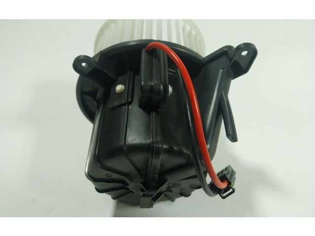 Вентилятор печки    31497372   Volvo XC90