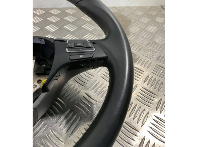 Volant Volkswagen Touareg II 2011 7P6419091
