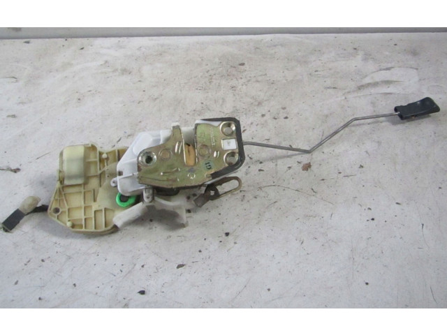 Замок багажника     Honda Civic 2001 - 2005 года