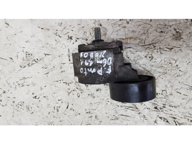 Устройство натяжки ремня