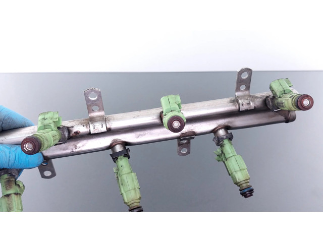 Vstřikovač 04861498AD Chrysler Voyager