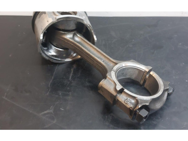  Поршень WL 4945480, 4355446  Ford Ranger  