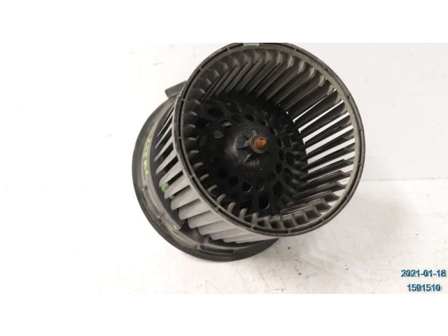 Вентилятор печки    272101170R   Renault Clio IV