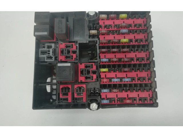 Блок предохранителей    Ford Transit -  Tourneo Connect    