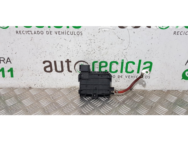 Блок предохранителей 1J0937550 Audi A3 S3 8L