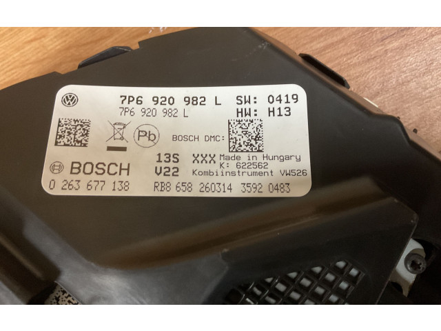 Přístrojová deska Volkswagen Touareg II 2015 7P6920982L, 0263677138