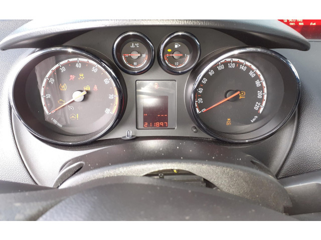 Панель приборов 13346172, 13346172 Opel Meriva B