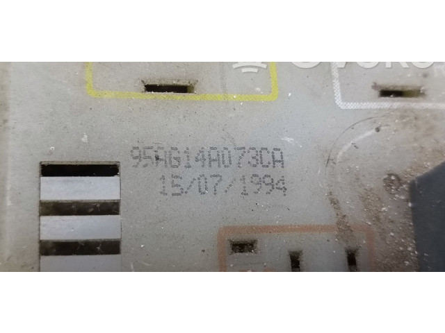 Блок предохранителей 95AG14A073CA Ford Focus