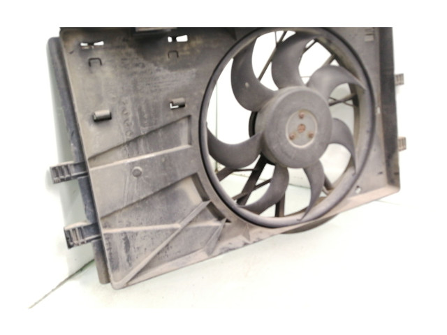 Вентилятор радиатора     4145000293, 0130303925    Mercedes-Benz Vaneo W414 1.7