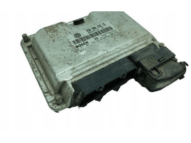 Блок управления двигателя 030906032CE, 030906032CE   Volkswagen Lupo