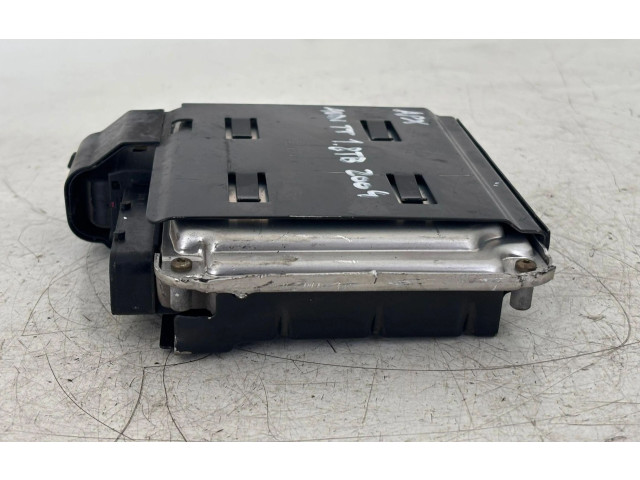 Řídící jednotka 8E0907411H, 8E0907411H Audi TT Mk1 2004