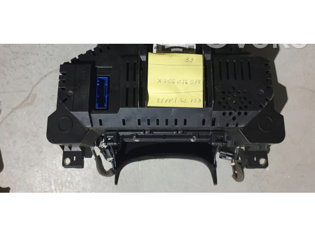 Přístrojová deska Audi A8 S8 D3 4E 2004 4E0920950