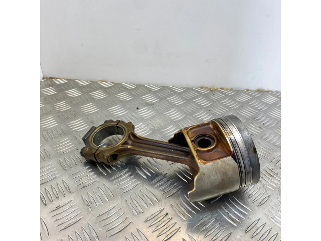  Поршень M 119.960 A1190300220, A1190300117  Mercedes-Benz SL R129 для бензинового двигателя 5.0