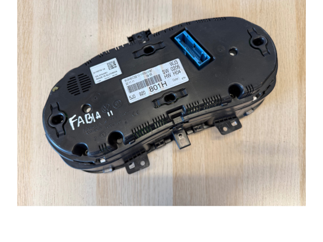 Панель приборов 5J0920801H   Skoda Fabia Mk2 (5J)       