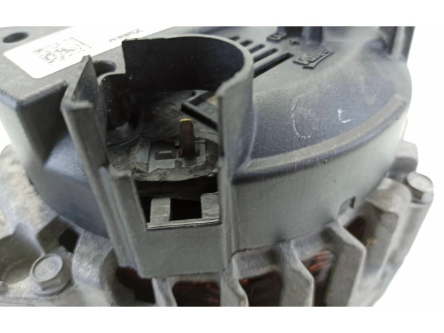 Генератор 03L903023L Volkswagen Caddy