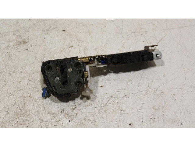 Zámek zadních dveří Subaru Forester SF 2004