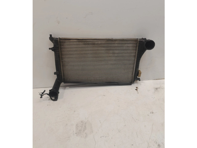 Интеркулер  1K0145803AL   Volkswagen Caddy 