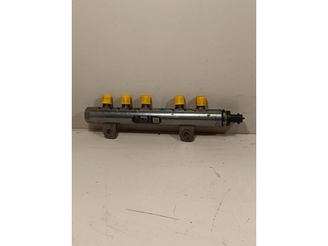 Топливная рампа 0445216050 Jeep Grand Cherokee 3.0