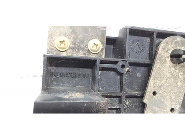 Řídící jednotka 200061263F Nissan Patrol 160