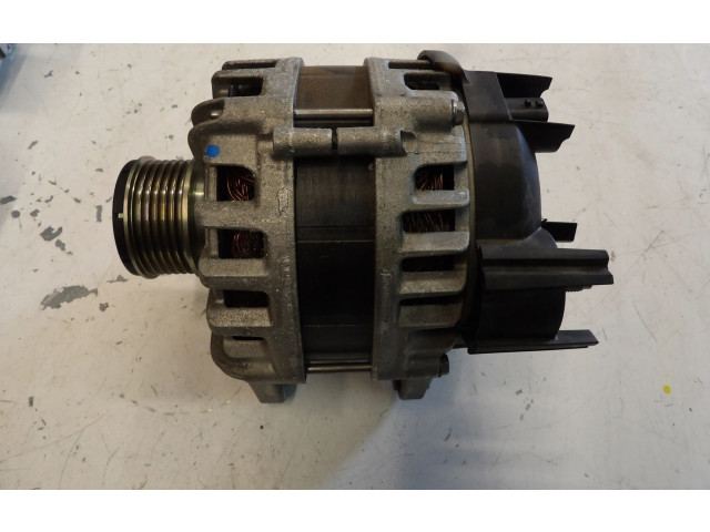 Генератор 231004402R Renault Clio V