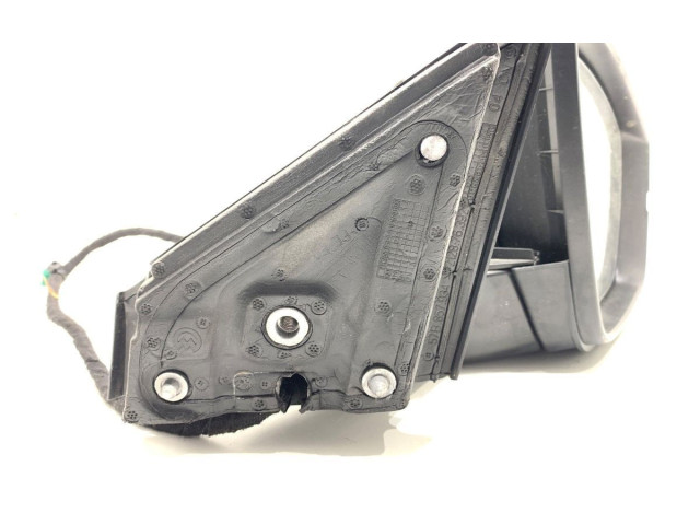 Зеркало электрическое Skoda Karoq 2017 - года