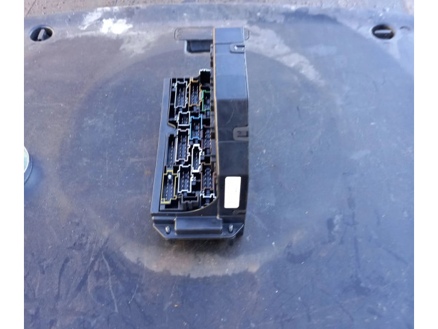 Pojistková skříňka A2129008207, A2129008207 Mercedes-Benz GLK (X204) 2011