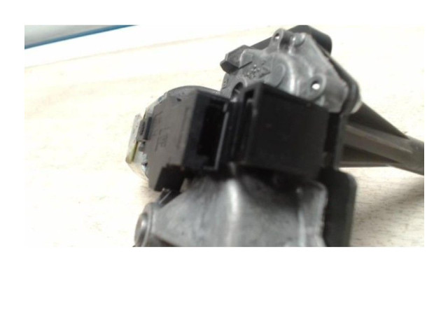 Моторчик заднего дворника 13282361, 13282361    Opel Meriva B