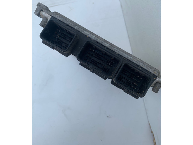 Блок управления двигателя 0281011334, 9649561880   Citroen C8