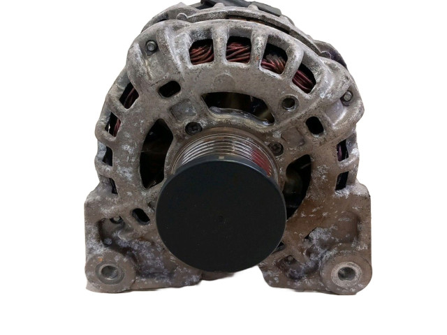 Генератор 231008593R Dacia Sandero