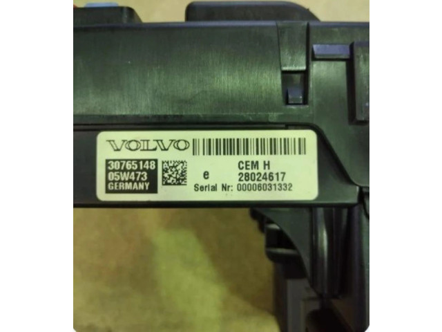 Блок предохранителей 30765148   Volvo XC90    