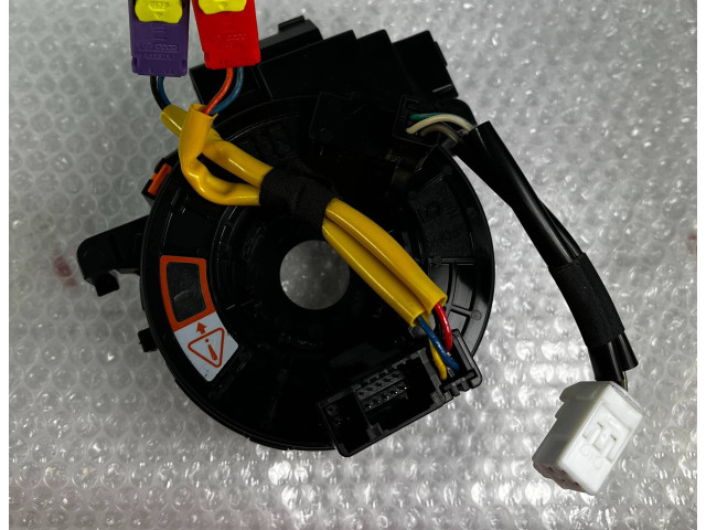 Подрулевой шлейф SRS 83111SJ210, 17K348 Subaru Forester SK