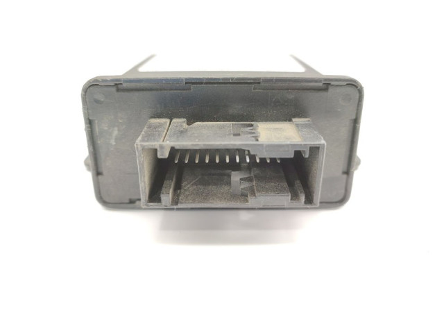 Блок управления 7P6907357D   Volkswagen Golf VII