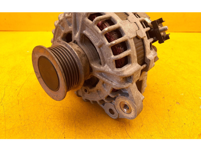 Генератор 31489212 Volvo XC40