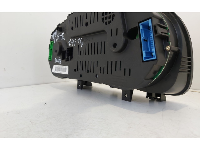 Přístrojová deska Volkswagen Golf IV 1999 88311301