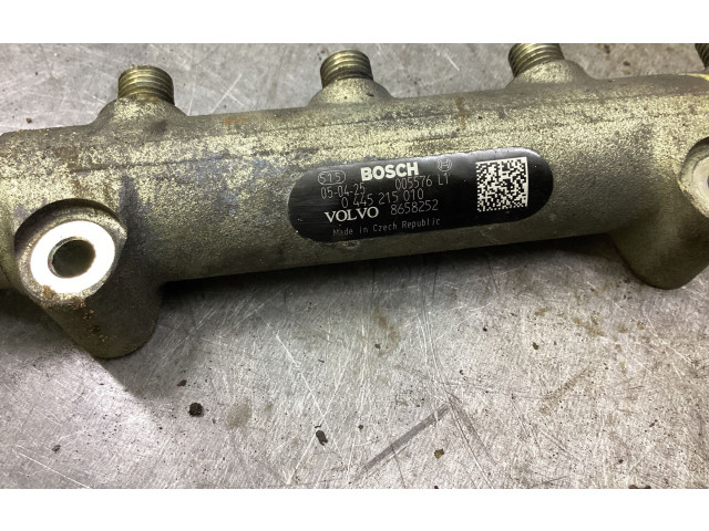 Vstřikovací lišta 0445215010, 8658252 Volvo XC70