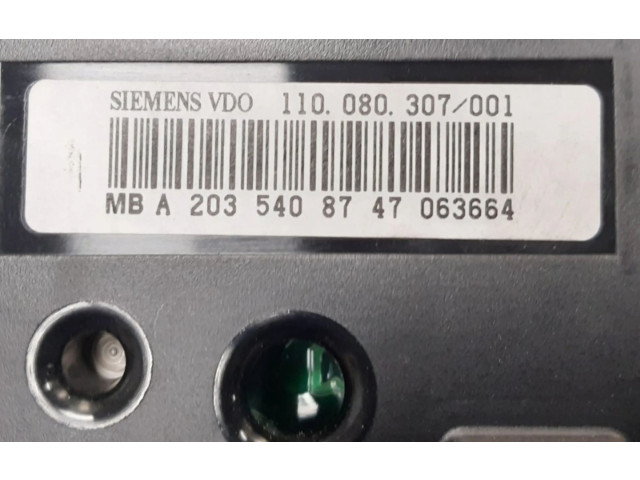 Přístrojová deska Mercedes-Benz C W203 2005 A2035408747