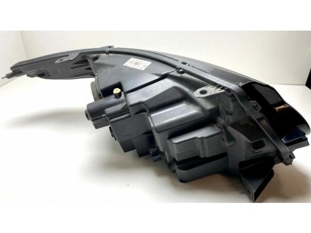 Передняя фара