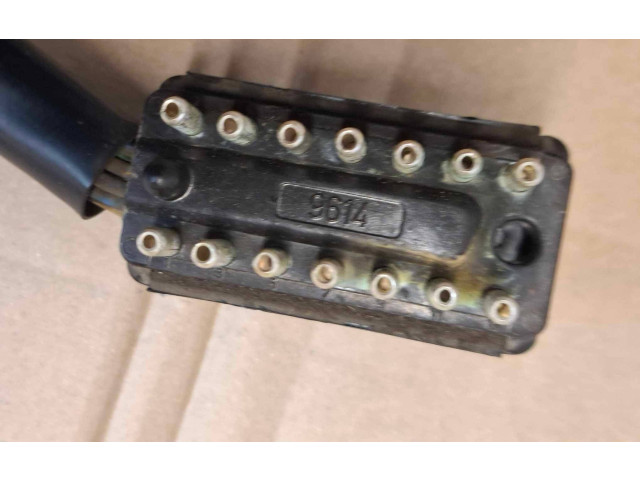 Переключатель дворников    Mercedes-Benz W123