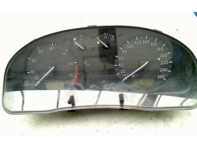 Přístrojová deska Volkswagen Passat Alltrack 1997 3B0919860A, 3B0919860A