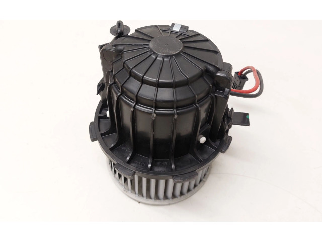 Вентилятор печки       Audi Q5 SQ5