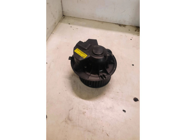 Вентилятор печки    F983228M   Volkswagen PASSAT B6