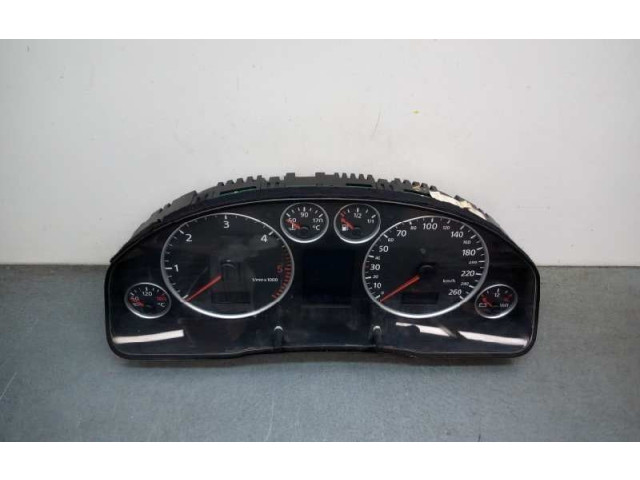 Панель приборов 4B0920930   Audi A6 S6 C6 4F       