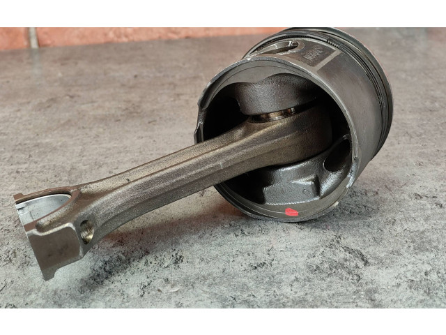 Píst 7788396, 83.950 BMW X5 E53