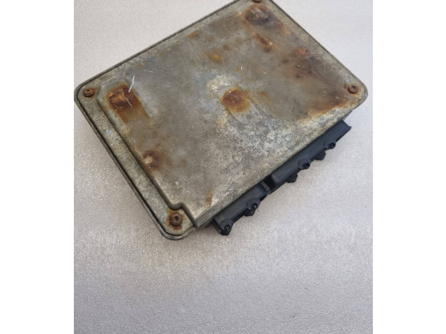 Řídící jednotka 038906013AN, 28SA4768 Volkswagen Caddy 1999